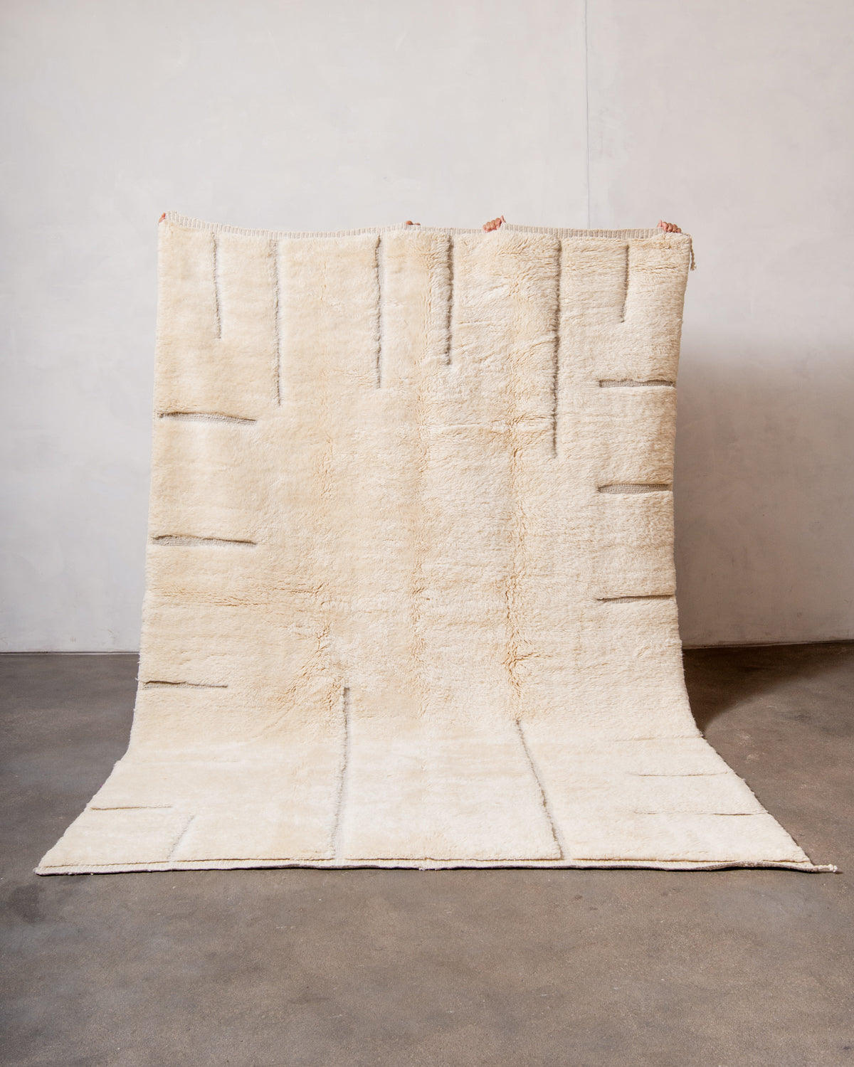 Modern, designer, handcrafted 100% sheep’s wool Berber rug from Morocco. Beni M’rirt carpet with beautiful colours and patterns and fluffy wool texture.